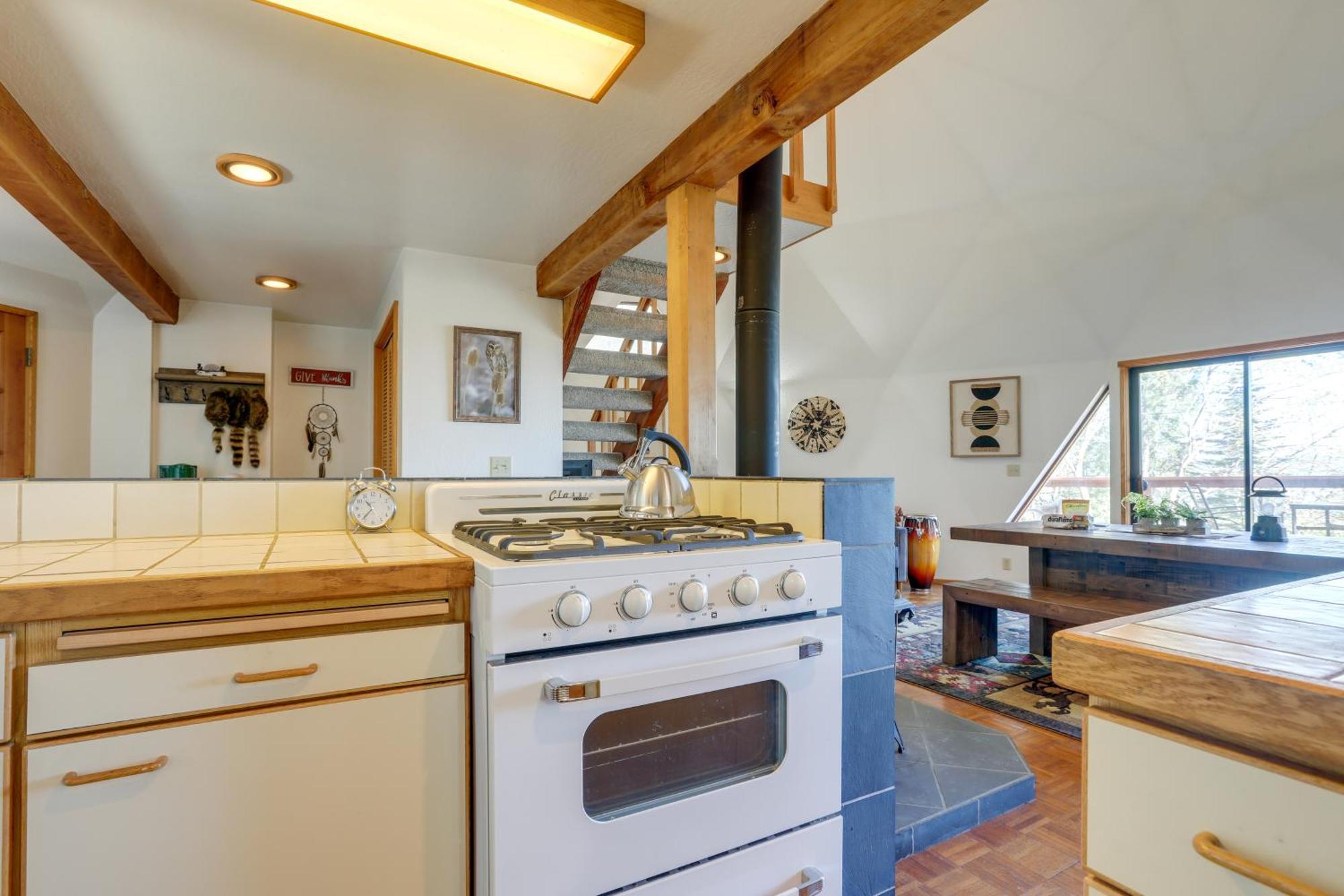 Off-Grid Nevada City Geodesic Dome House With Views! 외부 사진