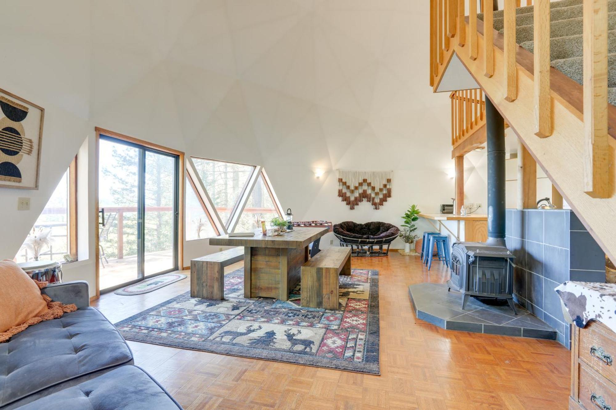 Off-Grid Nevada City Geodesic Dome House With Views! 외부 사진